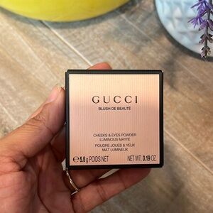 Gucci blush